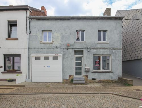                                         Woning te koop in Mont-sur-Marchienne, € 179.000
