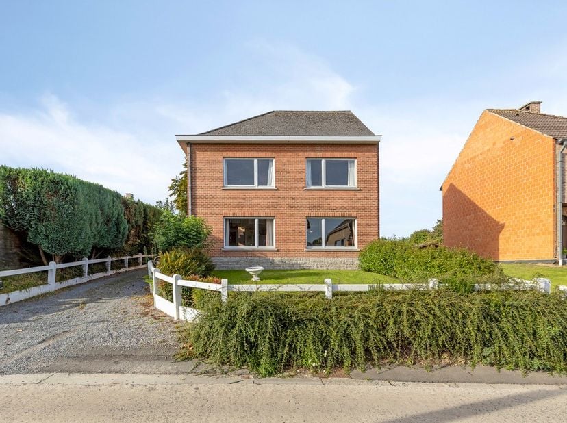 Maison à vendre à Busingenstraat 34,
                    1750 Sint-Kwintens-Lennik