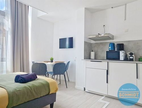                                         Appartement à louer à Etterbeek, € 1.150

