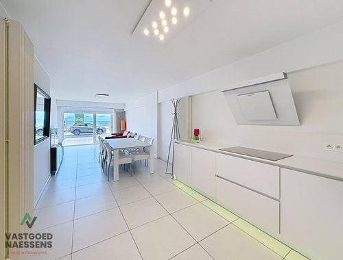                                         Gelijkvloers app. te koop in Oostende, € 299.000

