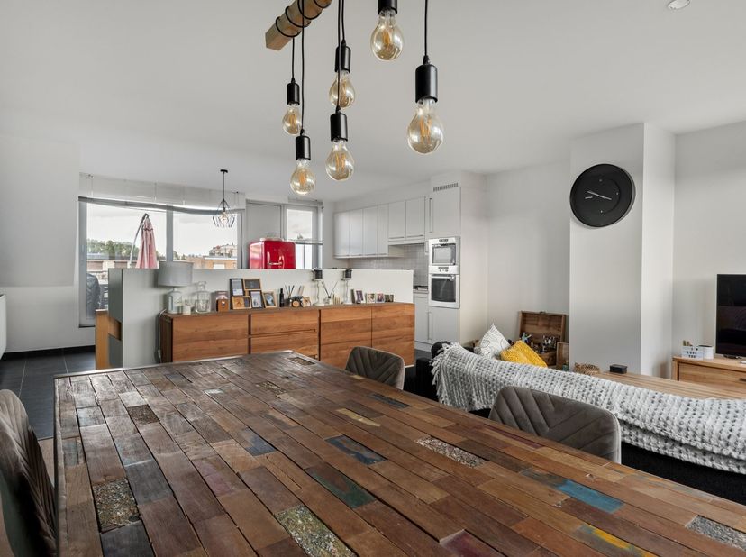 Appartement à vendre à Maantjessteenweg 103,
                    2170 Merksem