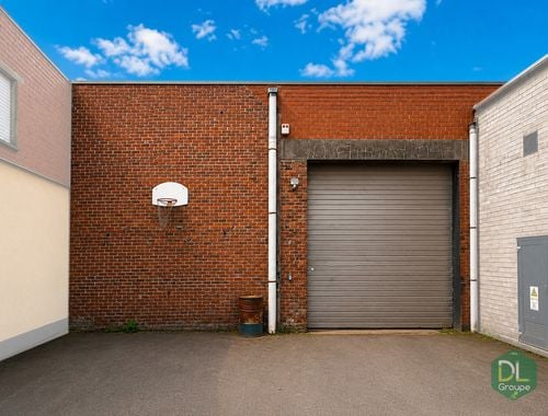                                         Entrepôt à vendre à Mouscron, € 199.000
