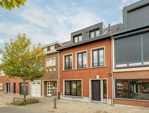                                         Duplex te koop in Ekeren, € 329.000
