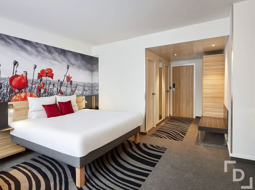 Ontdek deze instapklare hotelkamer in het Novotel Ieper Centrum Flanders Fields, gelegen op wandelafstand van de Menenpoort en het In Flanders Fields
