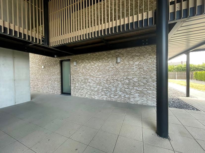 Duurzaam afgewerkt, spatieus én licht gelijkvloers appartement met zonneterras én tuin binnen residentie Leyndecker op een zeer rustige maar centrale