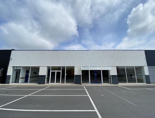                                         Bien commercial à vendre à Kuurne, € 1.050.000
