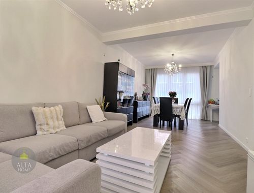                                         Maison à vendre à Molenbeek-Saint-Jean, € 420.000
