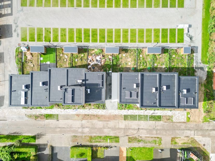 Huis te koop in Burgemeester Camille Leynlaan 18,
                    9060 Zelzate