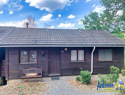                                         Chalet te koop in Hodister, € 89.000
