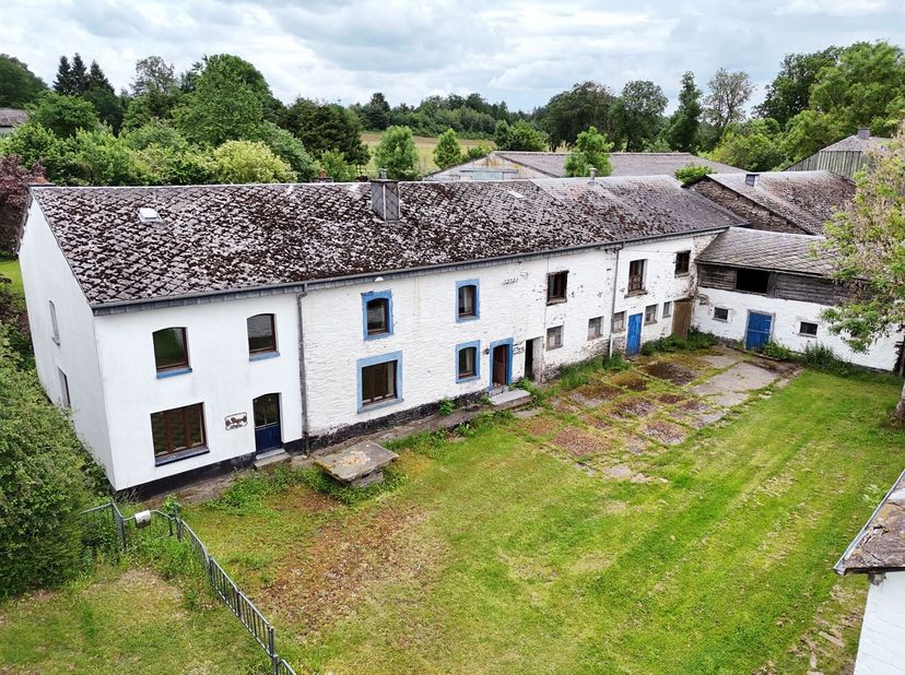 Huis te koop in Rue du Bru 6,
                    6670 Limerlé