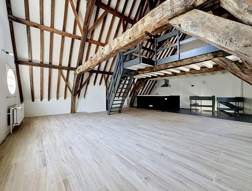                                         Duplex à louer à Bruxelles, € 1.650
