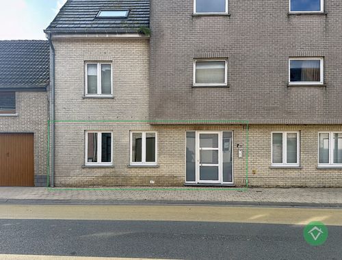                                         App. rez-de-chaussée à vendre à Zevekote, € 205.000
