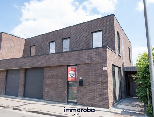                                         Woning te huur in Kruishoutem, € 985
