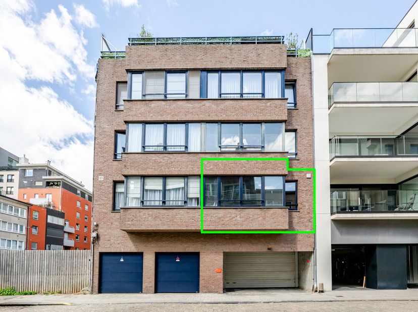 Dit tweeslaapkamerappartement is gelegen op wandelafstand van het centrum van Oostende. Op heden is er een vaste huurster waardoor het een interessant