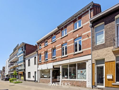                                         Gelijkvloers app. te koop in Beringen, € 360.000

