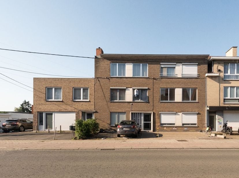 Appartement à vendre à Rumbeeksesteenweg 310 boîte 3,
                    8800 Roeselare