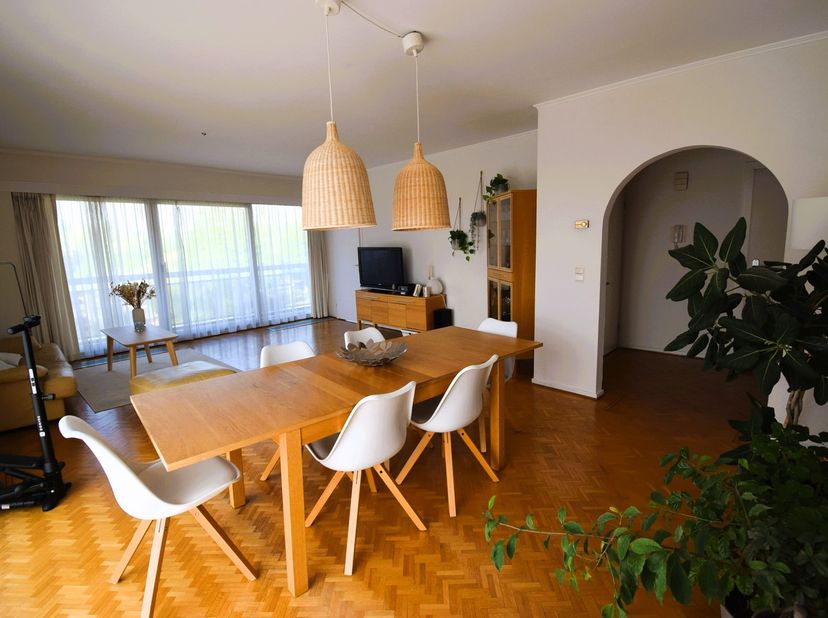 Appartement te koop in Edmond Machtenslaan 151,
                    1080 Sint-Jans-Molenbeek
