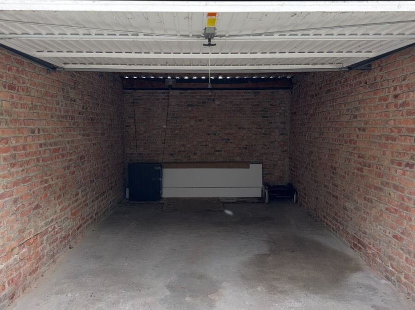 Garage te koop
                    in 2800 Mechelen
