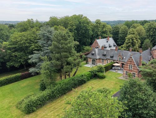                                         Maison à louer à Tervuren, € 3.900

