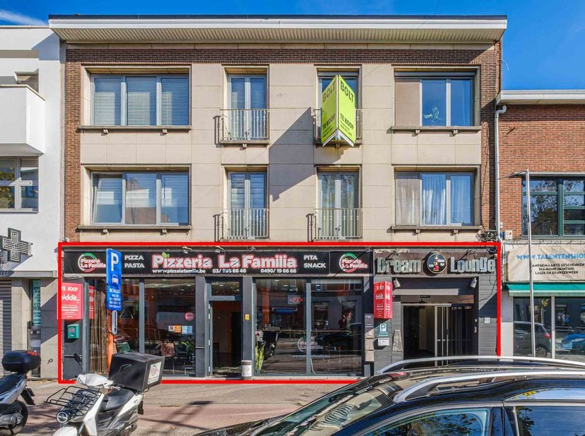 Bien professionnel à vendre à Antwerpsestraat 68,
                    2640 Mortsel