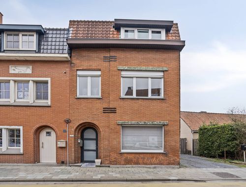                                         Maison à vendre à Assebroek, € 355.000
