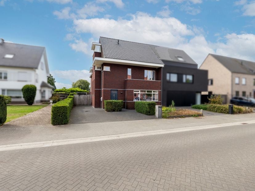 Maison à louer à Neerstraat 84,
                    2360 Oud-Turnhout