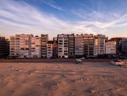                                         Appartement te koop in Oostduinkerke, € 905.000
