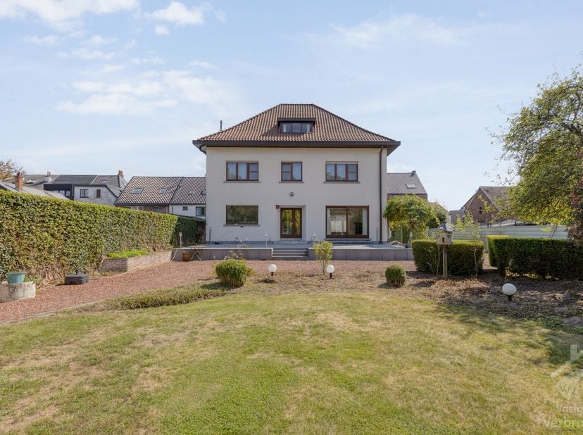 Huis te koop in Grote Baan 17,
                    9300 Aalst