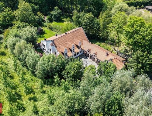                             Bien commercial à vendre à Herzele
