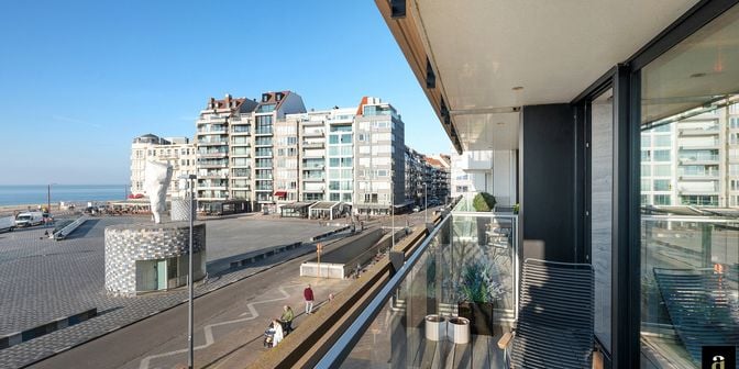 Appartement te koop in Zeedijk-Albertstrand 564 bus 21, 8300 Knokke
