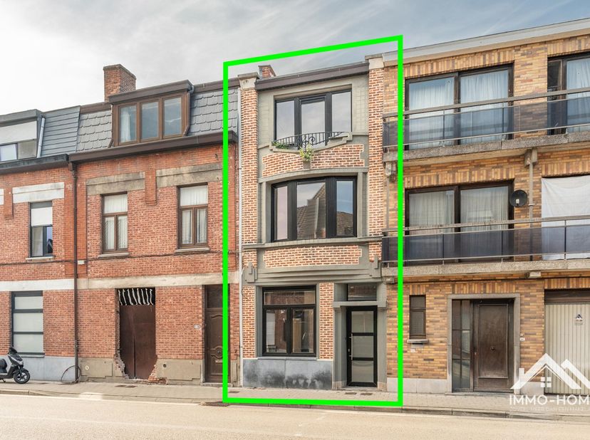 Huis te koop in Poststraat 138,
                    9160 Lokeren