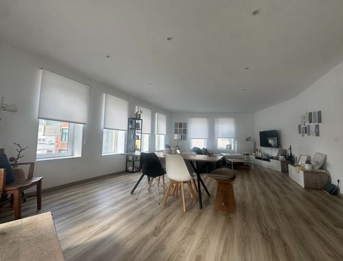                                         Appartement te huur in Sint-Kruis, € 995
