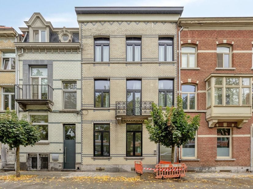Huis te koop in Stationsstraat 3,
                    2800 Mechelen