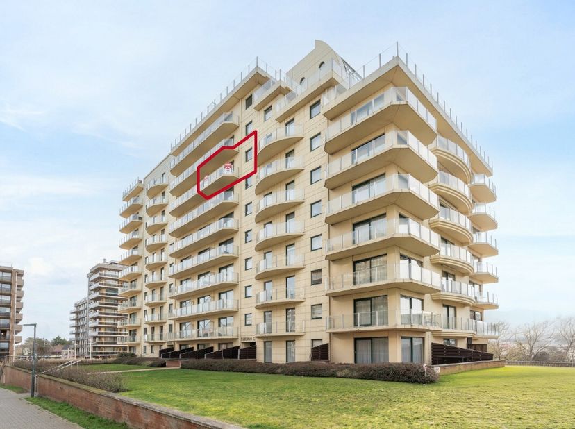 [[ ER WERD EEN OPTIE GENOMEN OP DIT PAND. ]]<br />
Dit pand neemt deel aan de ERA Open Huizen Dag. Te bezichtigen op 14/03/2026 tussen 9:30 en 10:30.