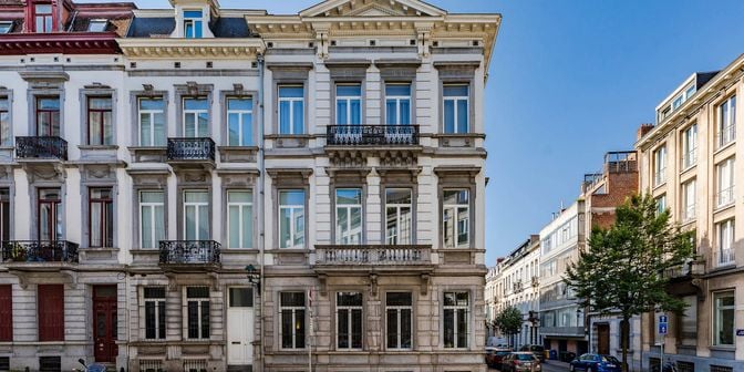 Appartement te koop in 1050 Elsene