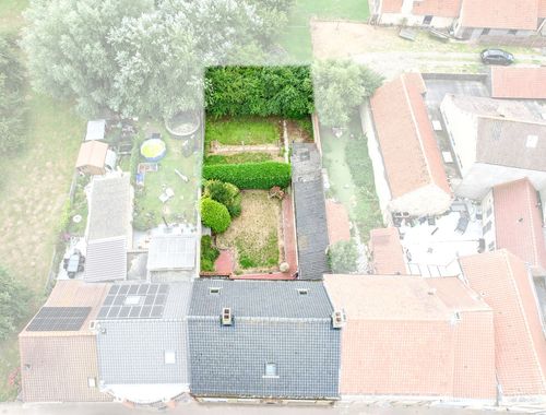                                         Maison à vendre à Izenberge, € 215.000
