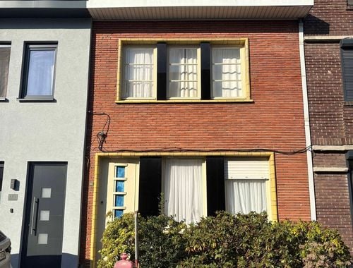                                         Woning te koop in Stekene, € 230.000
