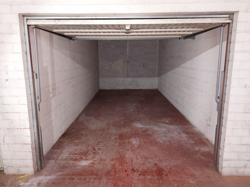 Gesloten garagebox