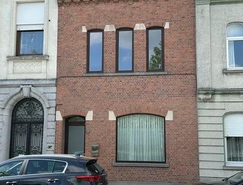                                         Burgerswoning te huur in Ronse, € 930
