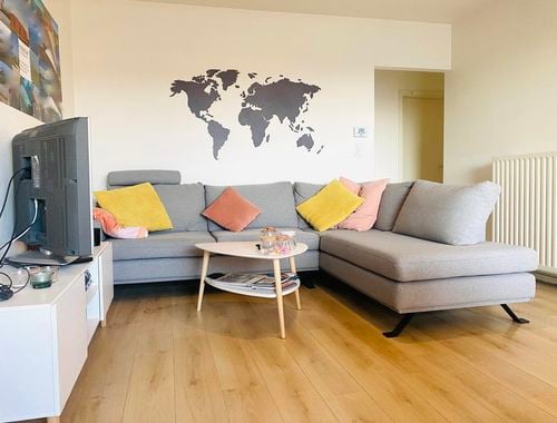                                         Appartement te huur in Aalst, € 765
