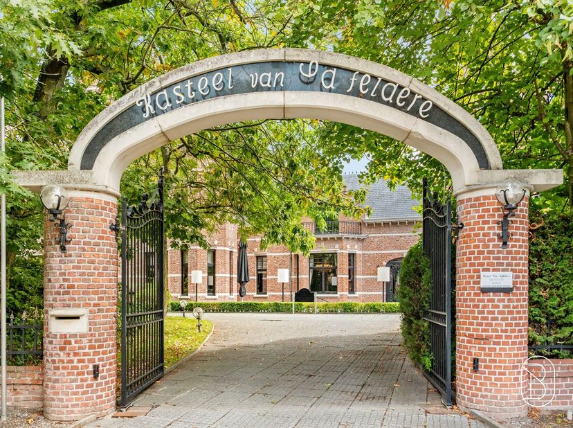 Huis te koop in Kerkstraat 37,
                    9080 Zaffelare