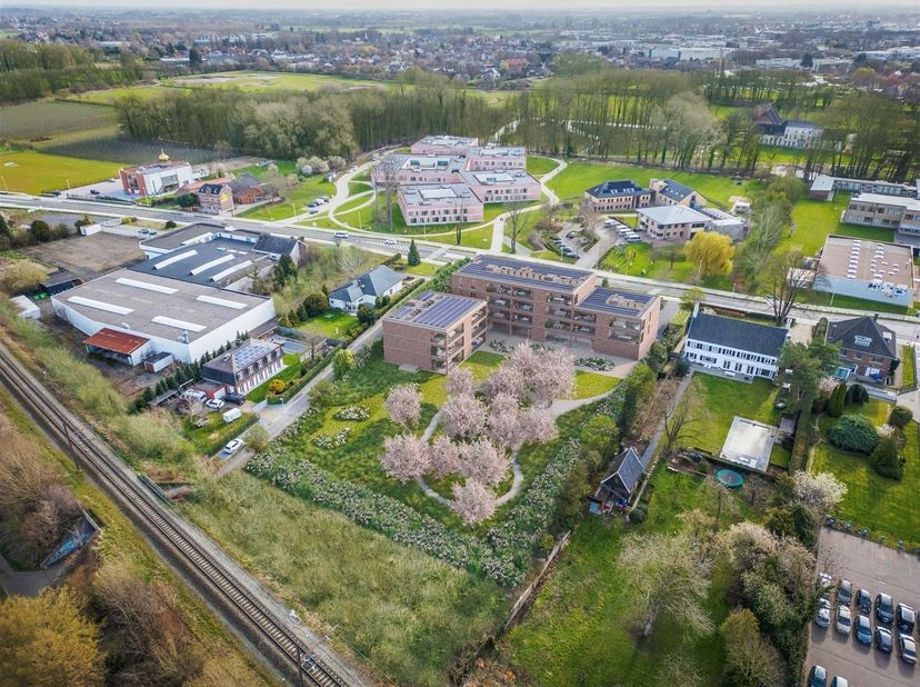 Bedrijfsvastgoed te koop
                    in 3800 Sint-Truiden