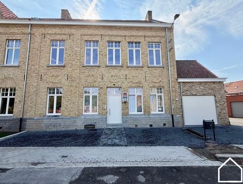                                         Appartement te koop in Vlamertinge, € 250.000

