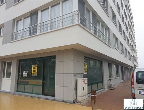                                         Bureaux à vendre à Middelkerke, € 179.000
