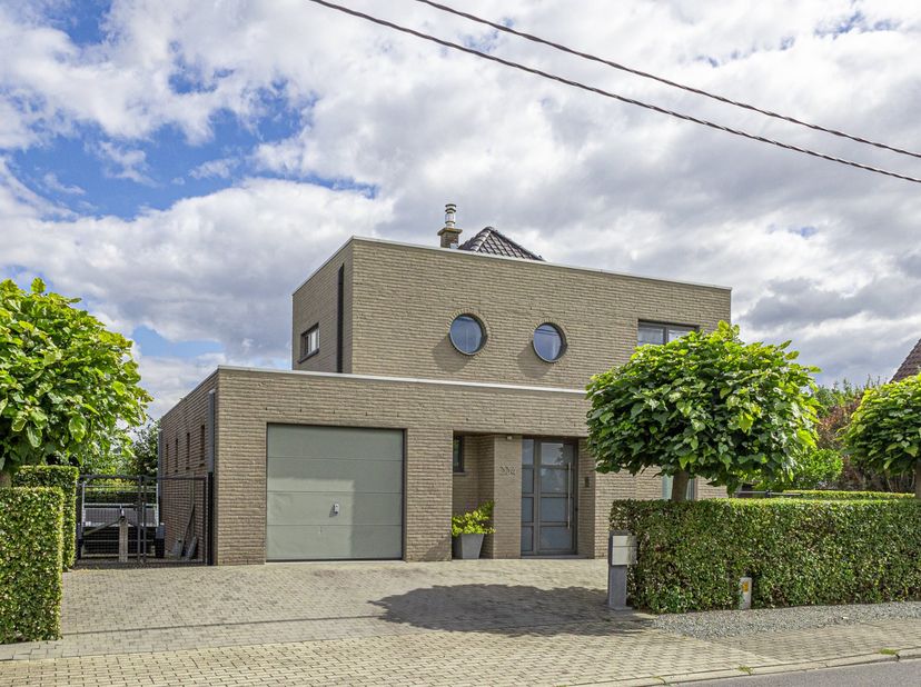 Huis te koop in Herdebeekstraat 334,
                    1701 Itterbeek