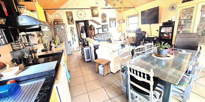 Maison à vendre à Domaine du Val d'Oise 367, 6464 Forges
