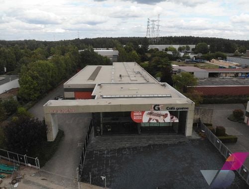                                         Bedrijfsgebouw te huur in Genk, € 17.000

