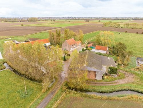                             Hoeve te koop in Oudenburg

