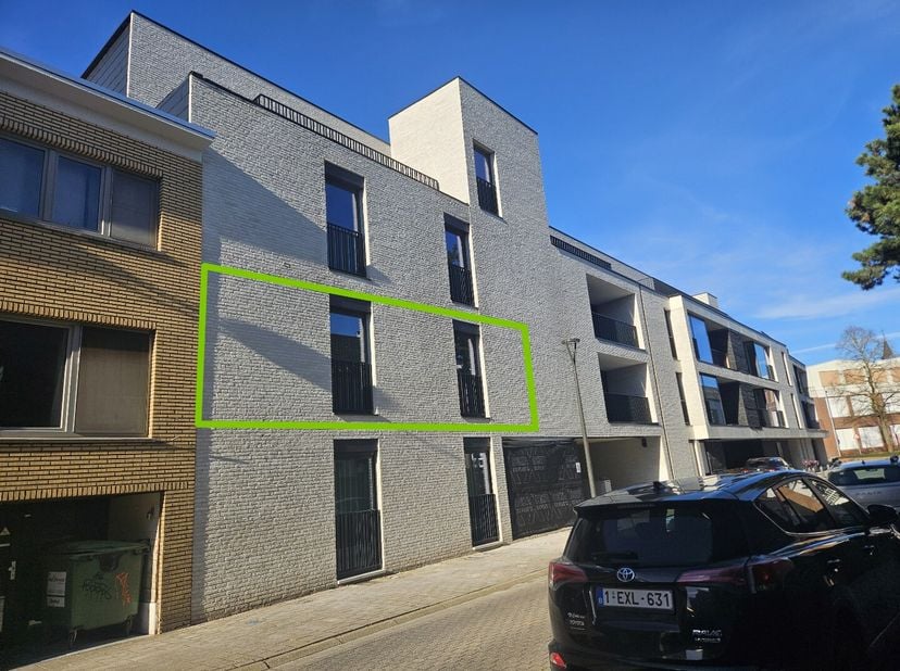 BEZOEK AANVRAGEN ENKEL MOGELIJK VIA VOLGENDE LINK: https://verlinden.mijnhuurprofiel.be/property/c088e25b-6d0c-400d-9e32-a811f1be1d37<br />
Dit nieuwe
