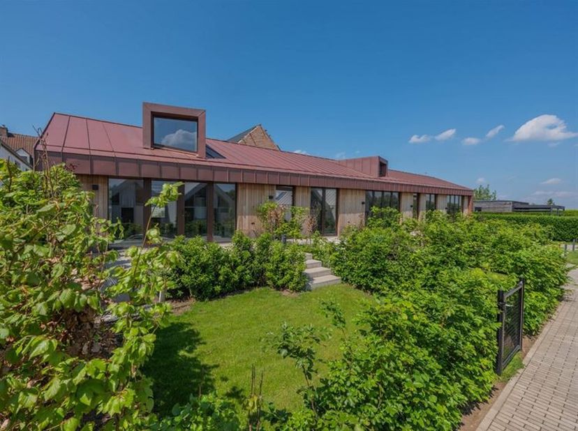 Maison à vendre
                    à 3680 Maaseik